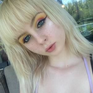 Meet your Posher, Dasha